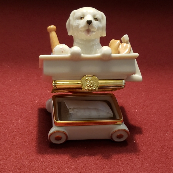 Wagon of Surprise Treasure n Charm Fiest Issue - Picture 12 of 16